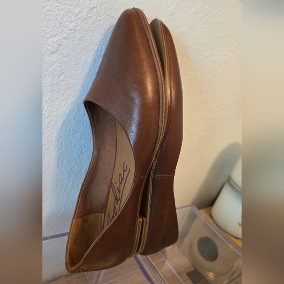 Zodiac Brown Flats • Size 8.5 • Gently used - Picture 15 of 16